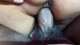 Amateur Indian Couple Enjoys Friendly Oral And Pussy Fucking