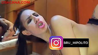 Follada hardcore con una nena de gran culo