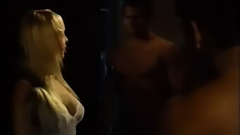 Η Angela Summers Και Η Taylor Wane Πρωταγωνιστούν Σε Ρετρό Ερωτική Ταινία Του 1991