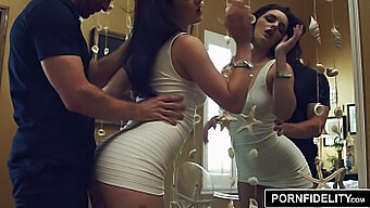 Kacey Quinn először tapasztalja meg a creampie-t a pornóhűségben